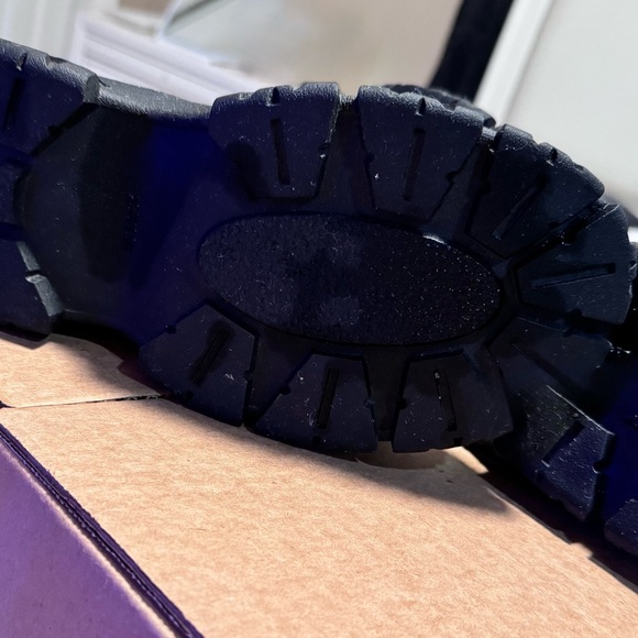 High-Top Lace-Up Boots in Beige and Black FOR SALE !!! 5/3/25 - Picture 4 of 12